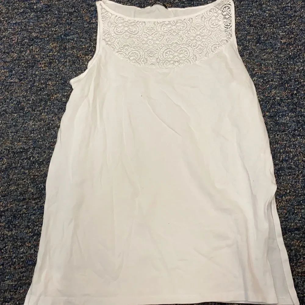 White Split Tank top sz. M